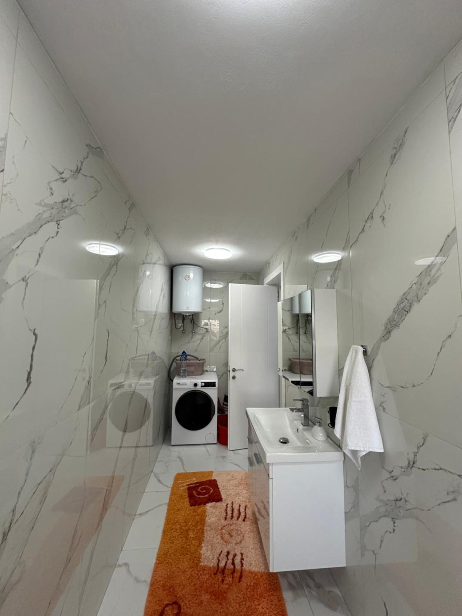 Elezi Apartment City Centre تيرانا المظهر الخارجي الصورة